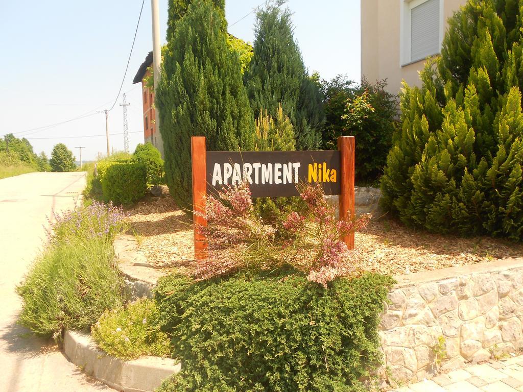 סלוניי Apartments Nika מראה חיצוני תמונה